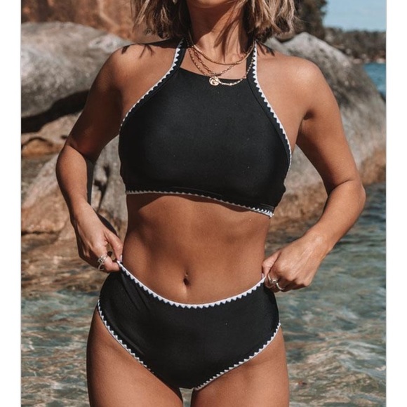 NWT women’s size small Beachsissi bathing suits - Picture 4 of 4